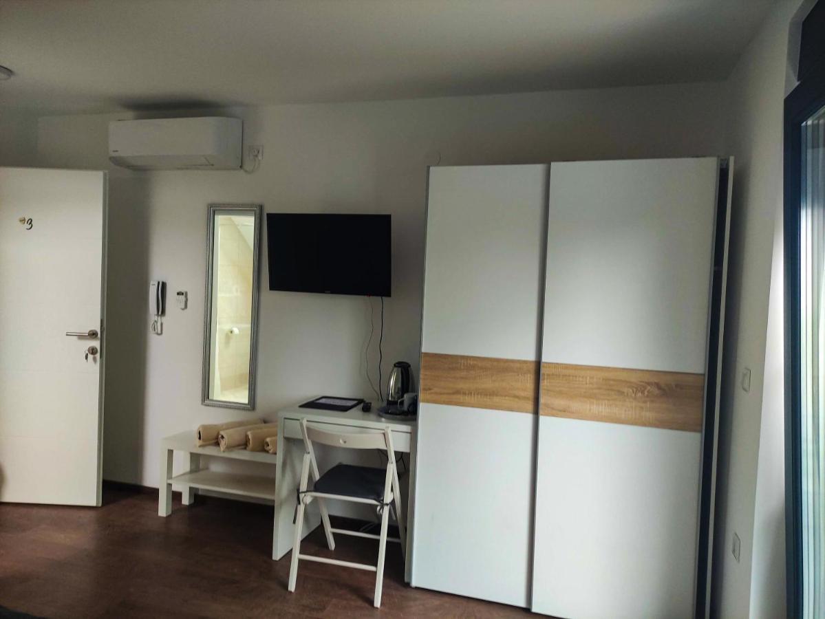 Kraljeva Hiza - Apartmani I Sobe Kralj Sveti Martin Na Muri Buitenkant foto