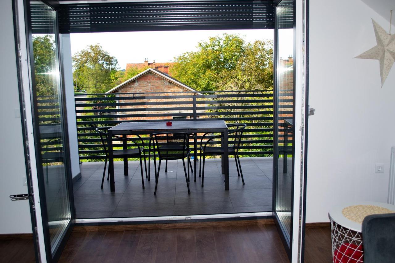 Kraljeva Hiza - Apartmani I Sobe Kralj Sveti Martin Na Muri Buitenkant foto