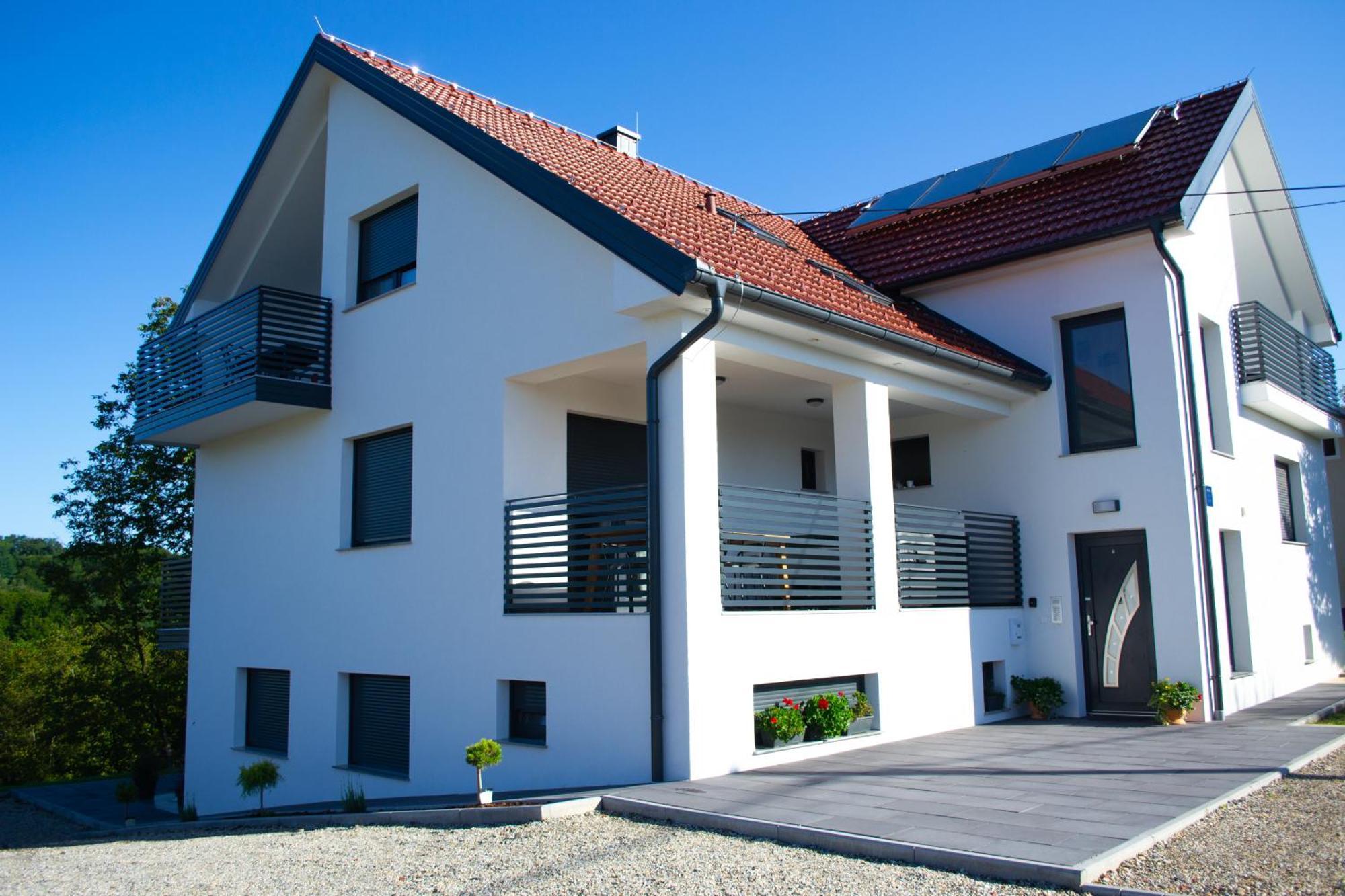 Kraljeva Hiza - Apartmani I Sobe Kralj Sveti Martin Na Muri Buitenkant foto